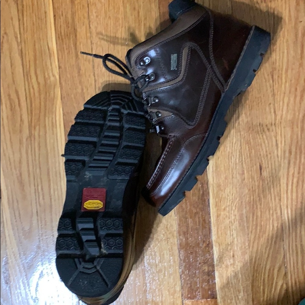 Boots - Picture 3 of 3